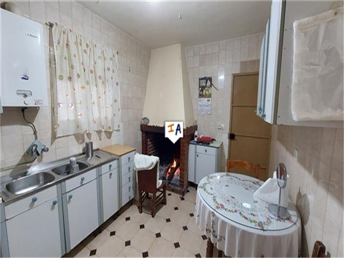 Image No.14-8 Bed Farmhouse for sale