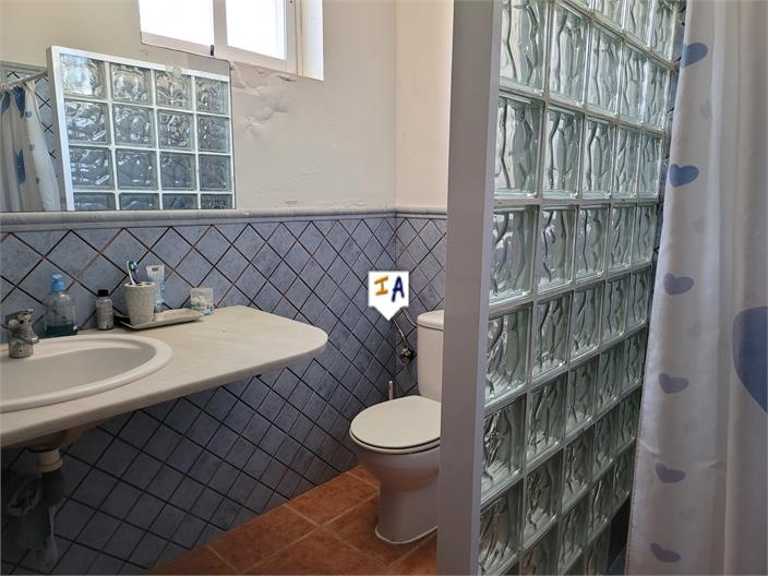 Image No.12-3 Bed Farmhouse for sale