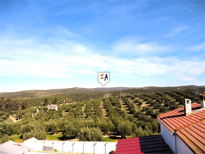 Image No.14-6 Bed House for sale