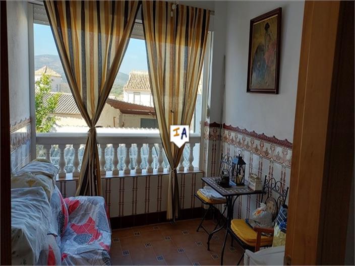 Image No.13-2 Bed House for sale