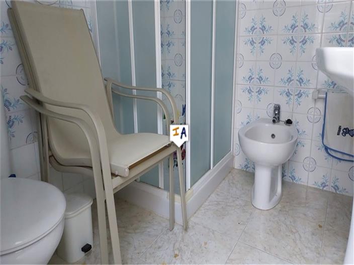 Image No.14-2 Bed House for sale