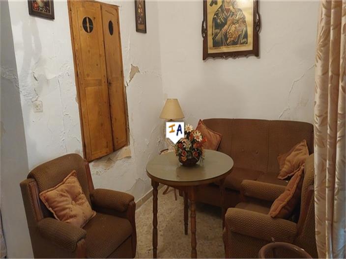 Image No.10-4 Bed House for sale