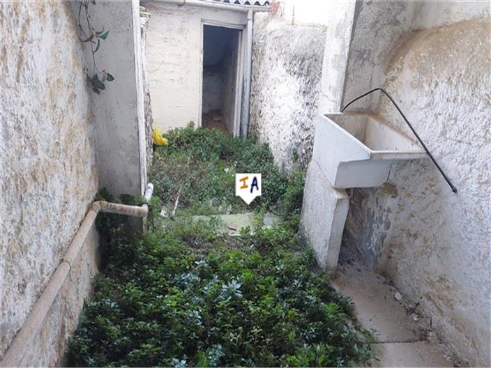 Image No.5-3 Bed House for sale