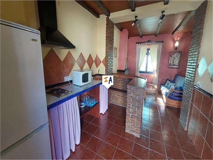 Image No.8-15 Bed Commercial for sale