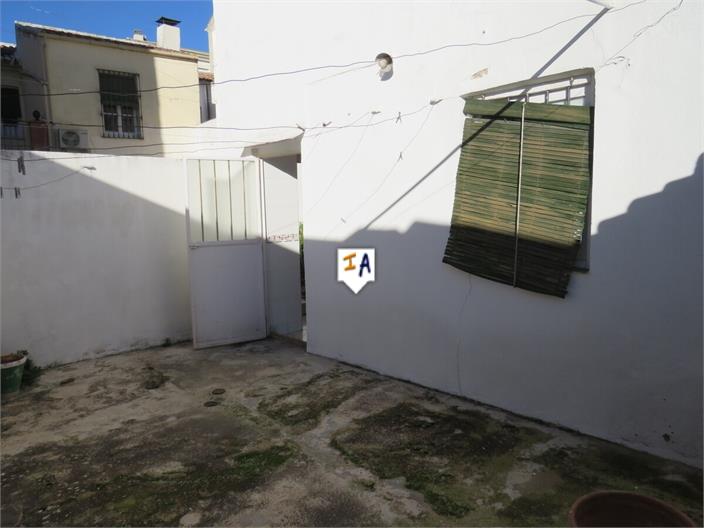 Image No.14-3 Bed House for sale