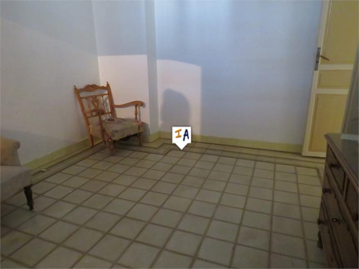 Image No.16-3 Bed House for sale