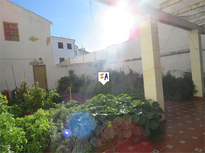 Image No.9-3 Bed House for sale