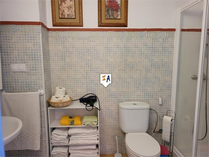 Image No.13-4 Bed House for sale