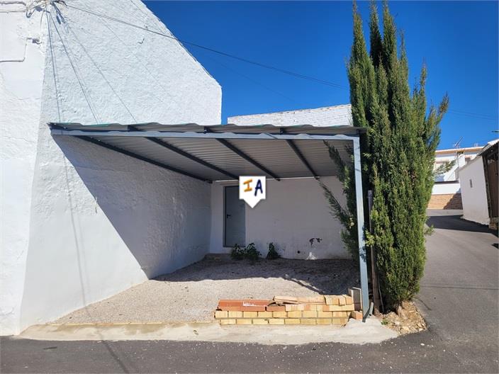 Image No.17-4 Bed House for sale