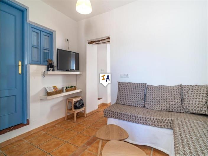 Image No.10-4 Bed House for sale