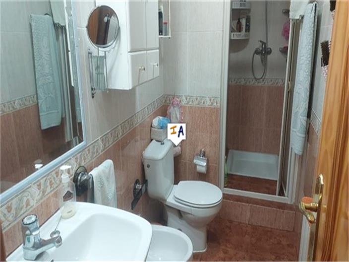 Image No.13-4 Bed House for sale