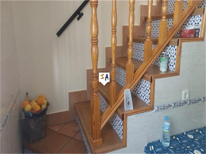 Image No.8-4 Bed House for sale