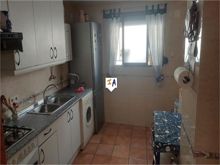 Image No.9-4 Bed House for sale