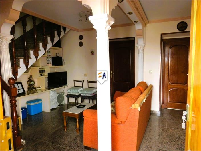 Image No.4-4 Bed House for sale