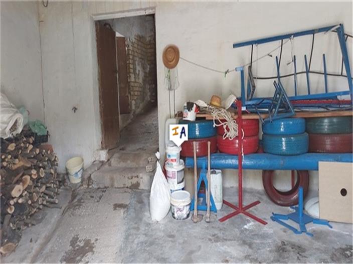 Image No.12-4 Bed House for sale