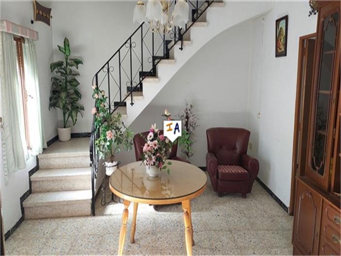 Image No.7-4 Bed House for sale