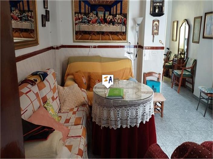 Image No.4-8 Bed House for sale