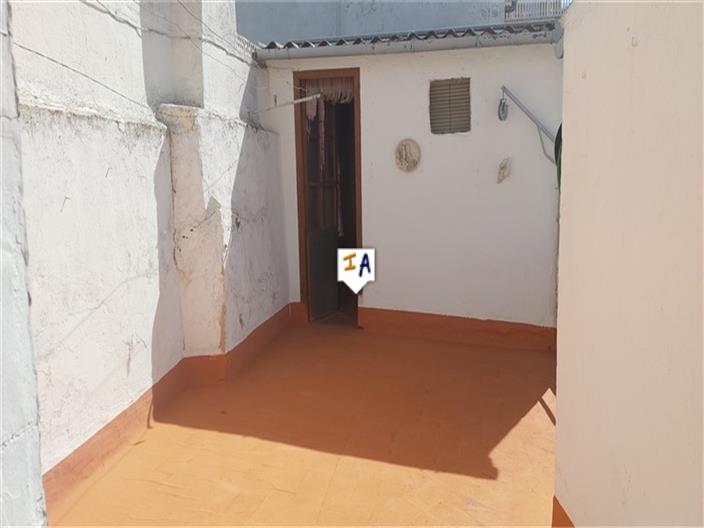 Image No.3-5 Bed House for sale