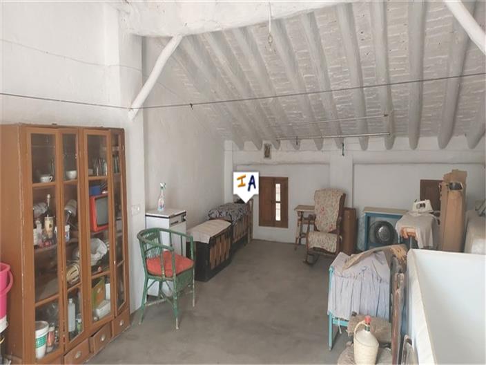 Image No.4-5 Bed House for sale