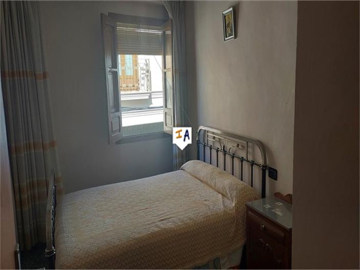 Image No.5-5 Bed House for sale