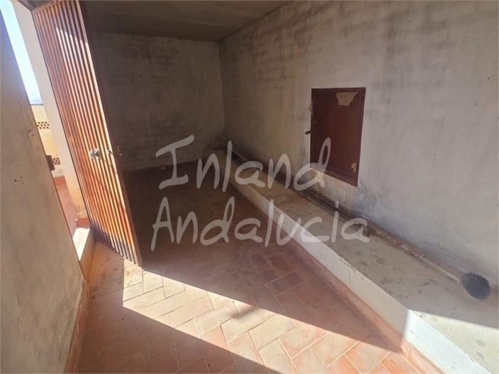 Image No.14-House for sale