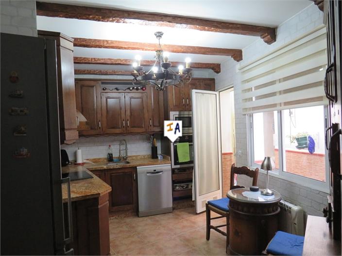 Image No.5-3 Bed House for sale