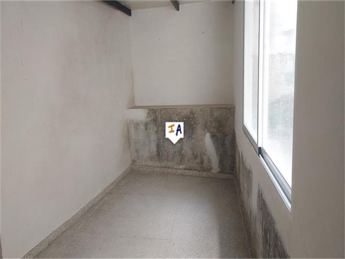 Image No.13-5 Bed House for sale