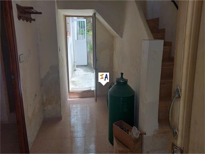 Image No.4-5 Bed House for sale