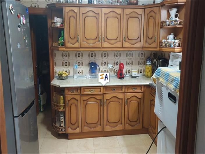 Image No.10-3 Bed House for sale