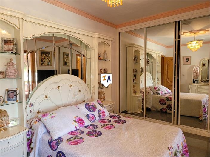 Image No.16-4 Bed Villa for sale