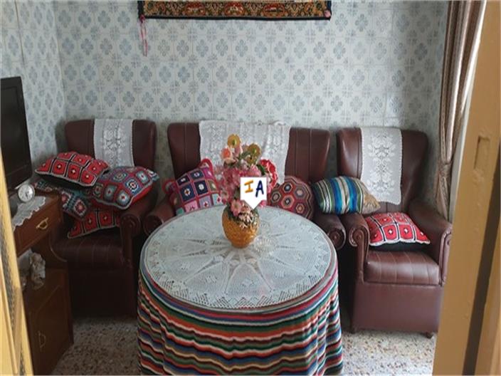 Image No.7-3 Bed House for sale