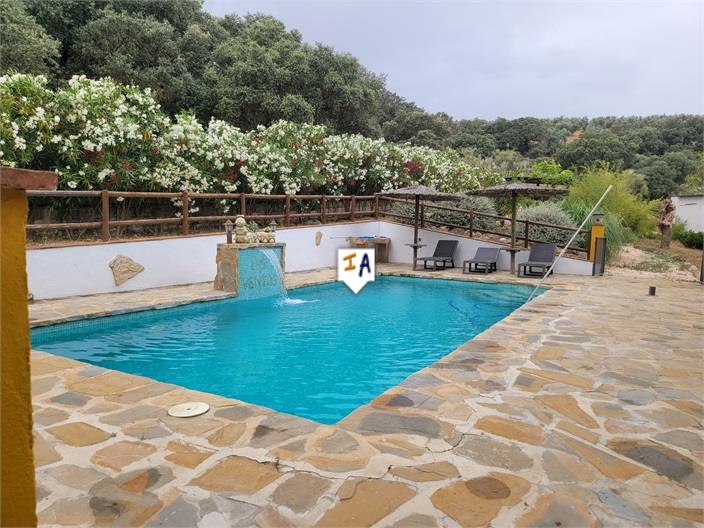 Image No.3-5 Bed Farmhouse for sale