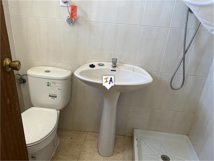 Image No.5-3 Bed House for sale