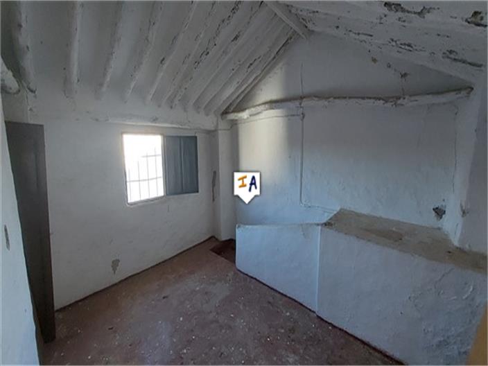 Image No.8-1 Bed House for sale