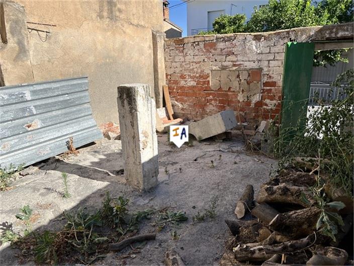 Image No.4-5 Bed House for sale