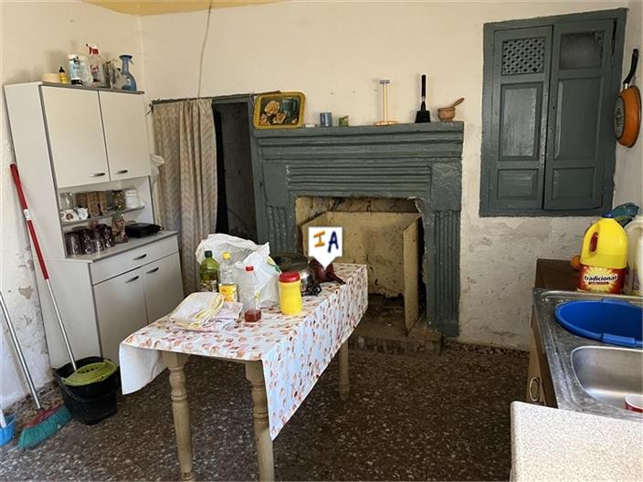 Image No.5-5 Bed House for sale