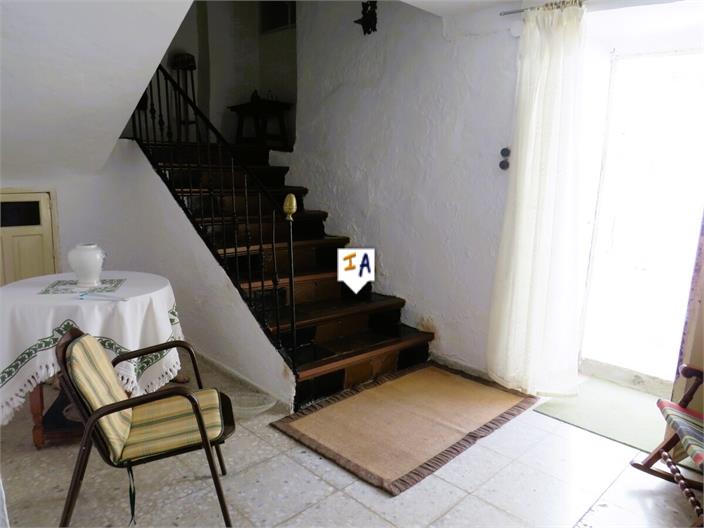 Image No.7-4 Bed House for sale