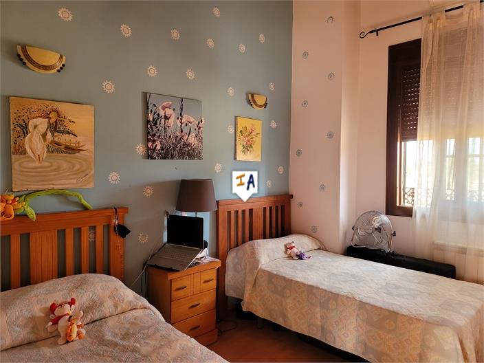 Image No.16-5 Bed Villa for sale