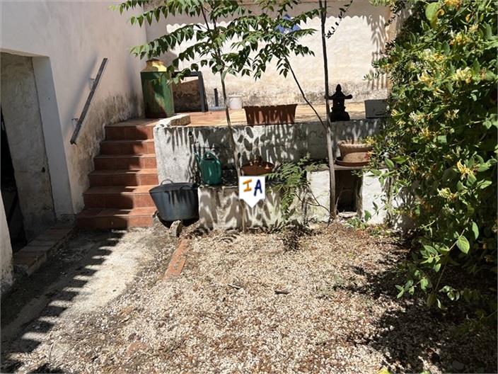 Image No.9-4 Bed Farmhouse for sale