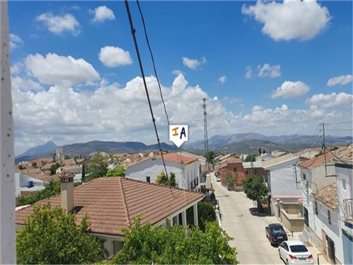 Image No.3-6 Bed House for sale