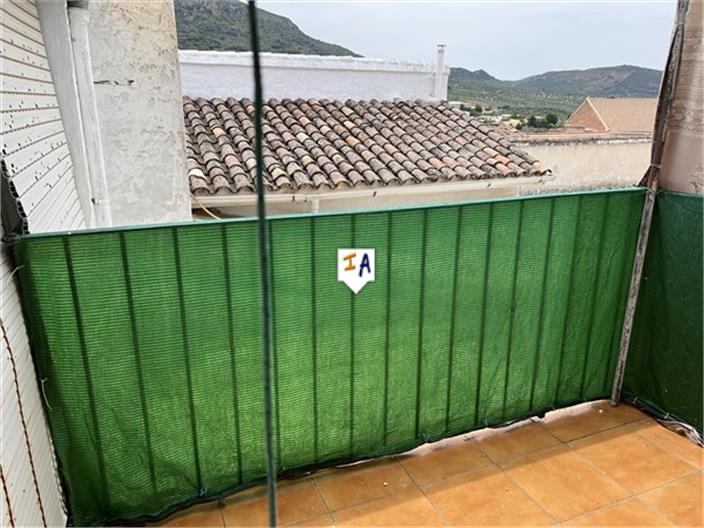 Image No.4-4 Bed House for sale