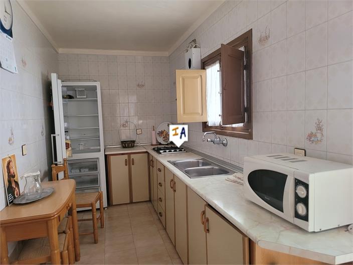 Image No.4-3 Bed House for sale