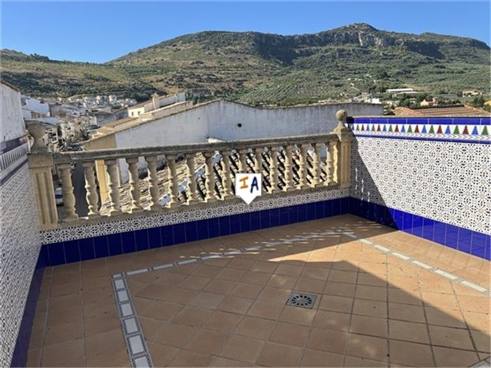 Image No.3-3 Bed House for sale