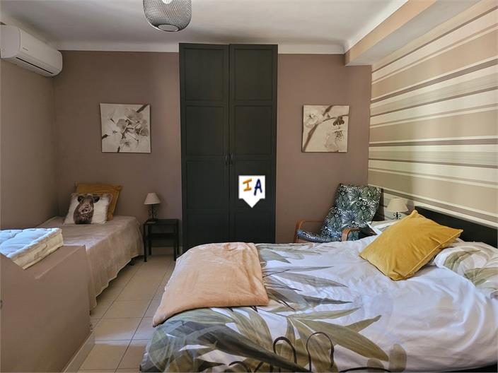 Image No.13-5 Bed Villa for sale