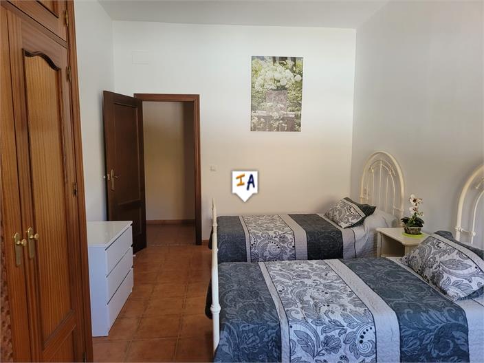 Image No.11-2 Bed Villa for sale