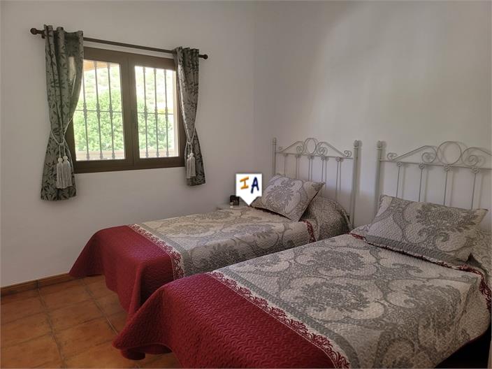 Image No.13-2 Bed Villa for sale