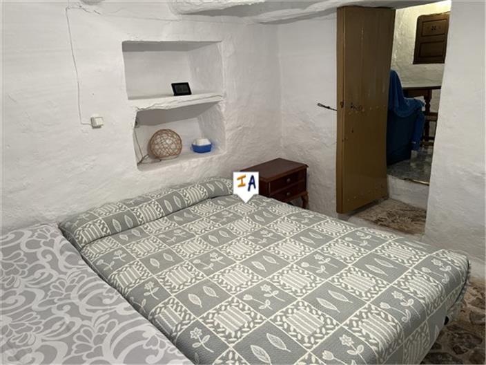 Image No.11-3 Bed Farmhouse for sale