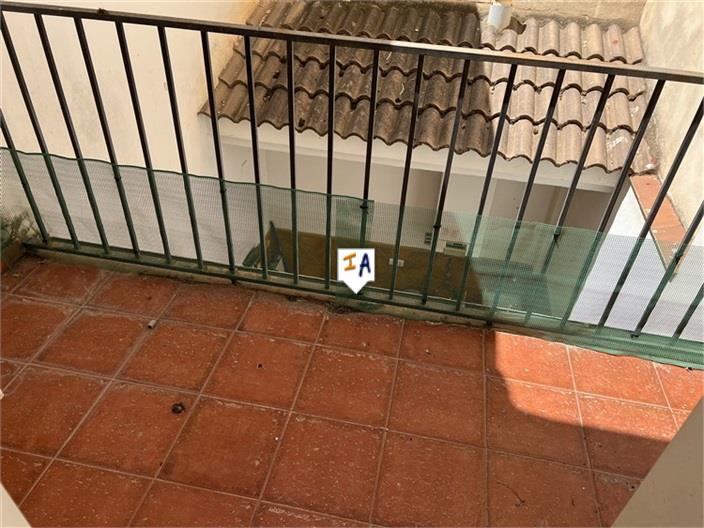 Image No.14-3 Bed House for sale