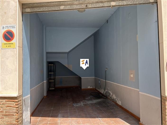 Image No.17-3 Bed House for sale