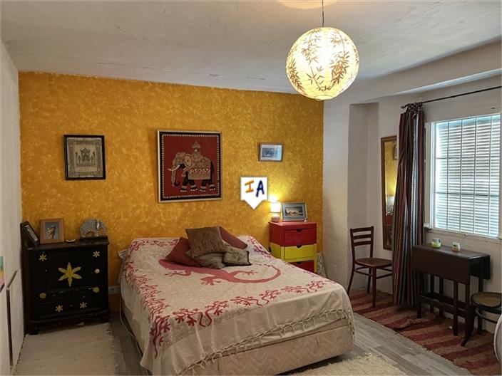 Image No.16-5 Bed Farmhouse for sale